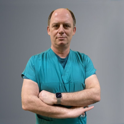  Centro Cerca e riCerca Centro di alta specializzazione per la diagnosi, la cura e la ricerca sulle malattie esofago gastriche. a Milano 